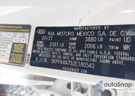 2018 Kia Forte Lx z USA, uszkodzony, nr VIN 3KPFK4A73JE180543